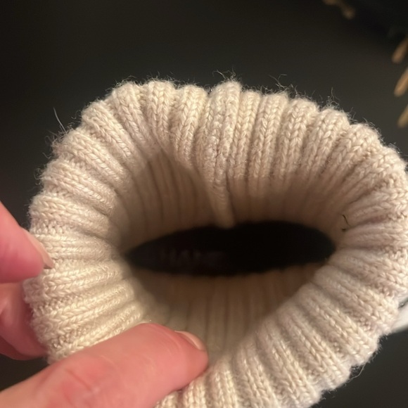 Chanel White Black Shiny Patent/Matte Leather Lace Up Tie Ankle Short Boots 38 - Picture 4 of 10